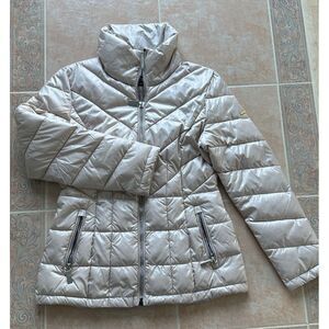 Kenneth Cole New York Puffer Jacket Women Size M Worn once!
